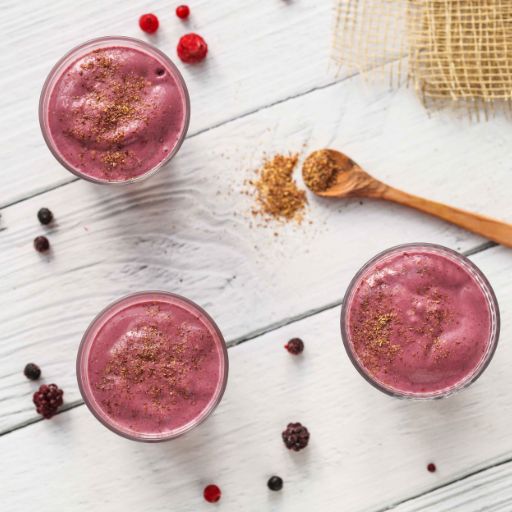 avocado and berry smoothie 2