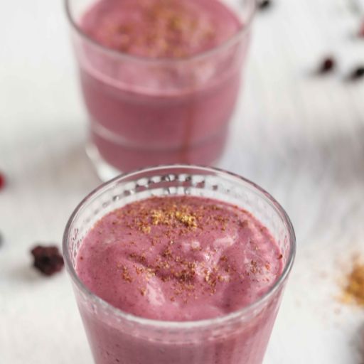 avocado and berry smoothie 4