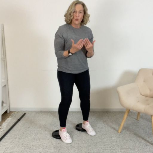 freestanding squat 12