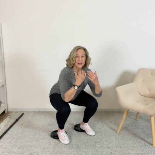freestanding squat 14
