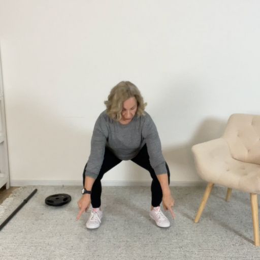 freestanding squat 5