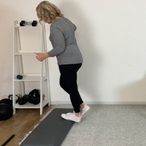 step ankle stretch 3